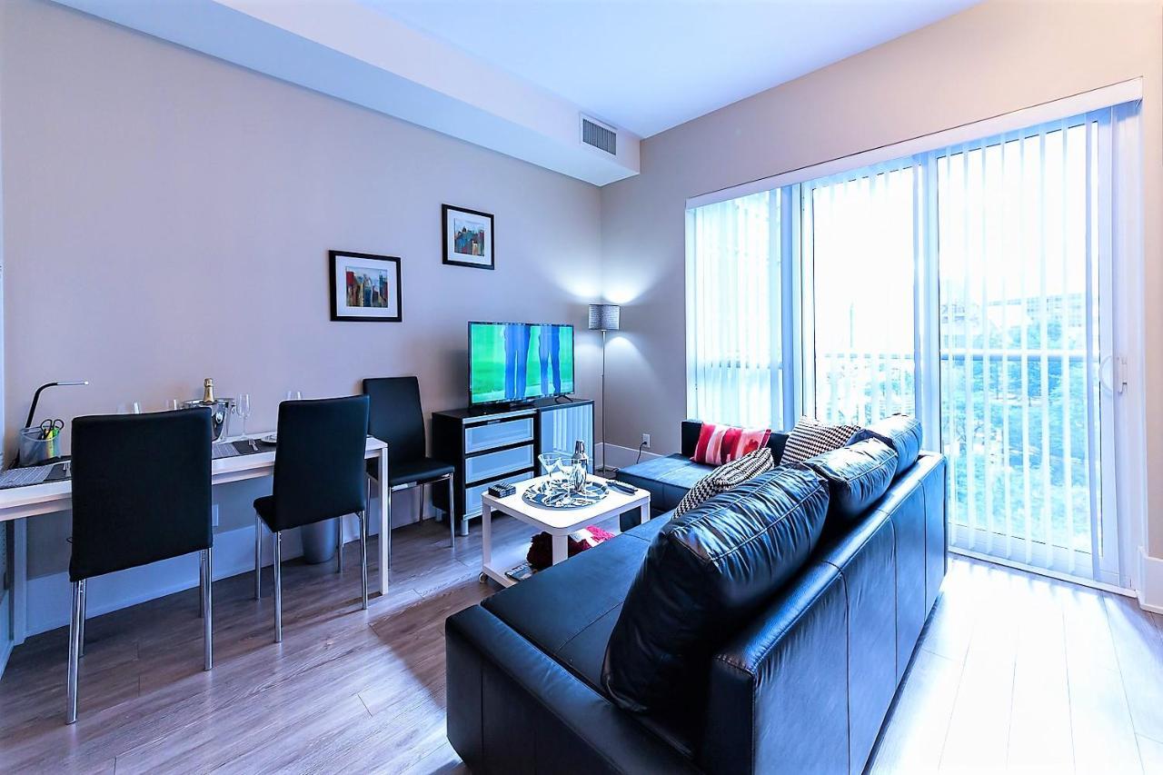 Upscale Suite At Cn Tower, Metro Convention & Rogers Centre Toronto Eksteriør bilde